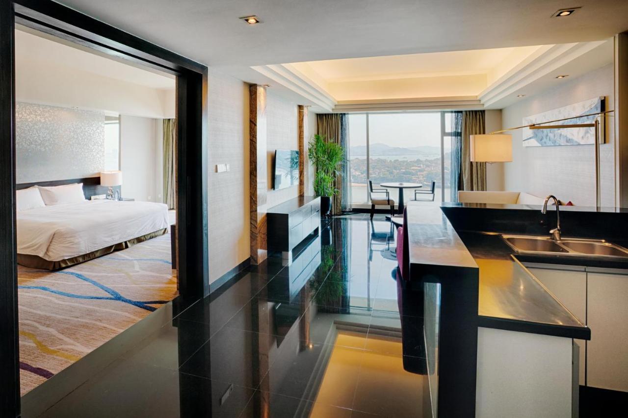 Готель Swiss Grand Xiamen-Harbour View Екстер'єр фото